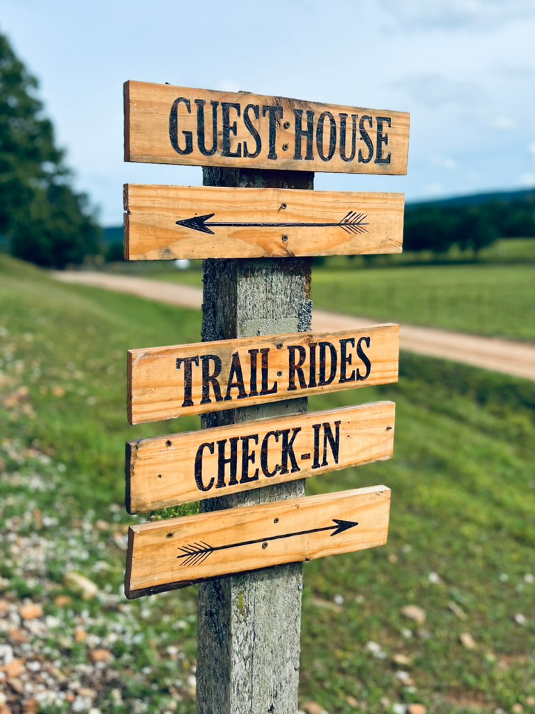 Guest house and trail rides at Rockin Z Ranch